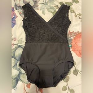 Lucky Leo Small black